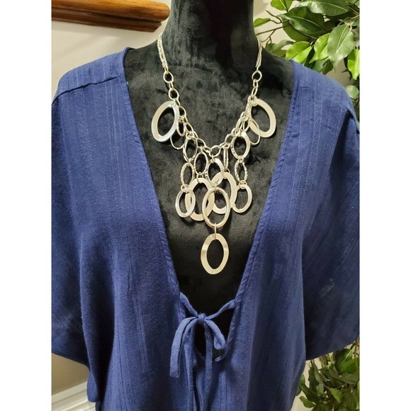 Kona Sol Women's Solid Blue Polyester V-Neck Short Sleeve Blouse Size X-Large - Picture 2 of 12